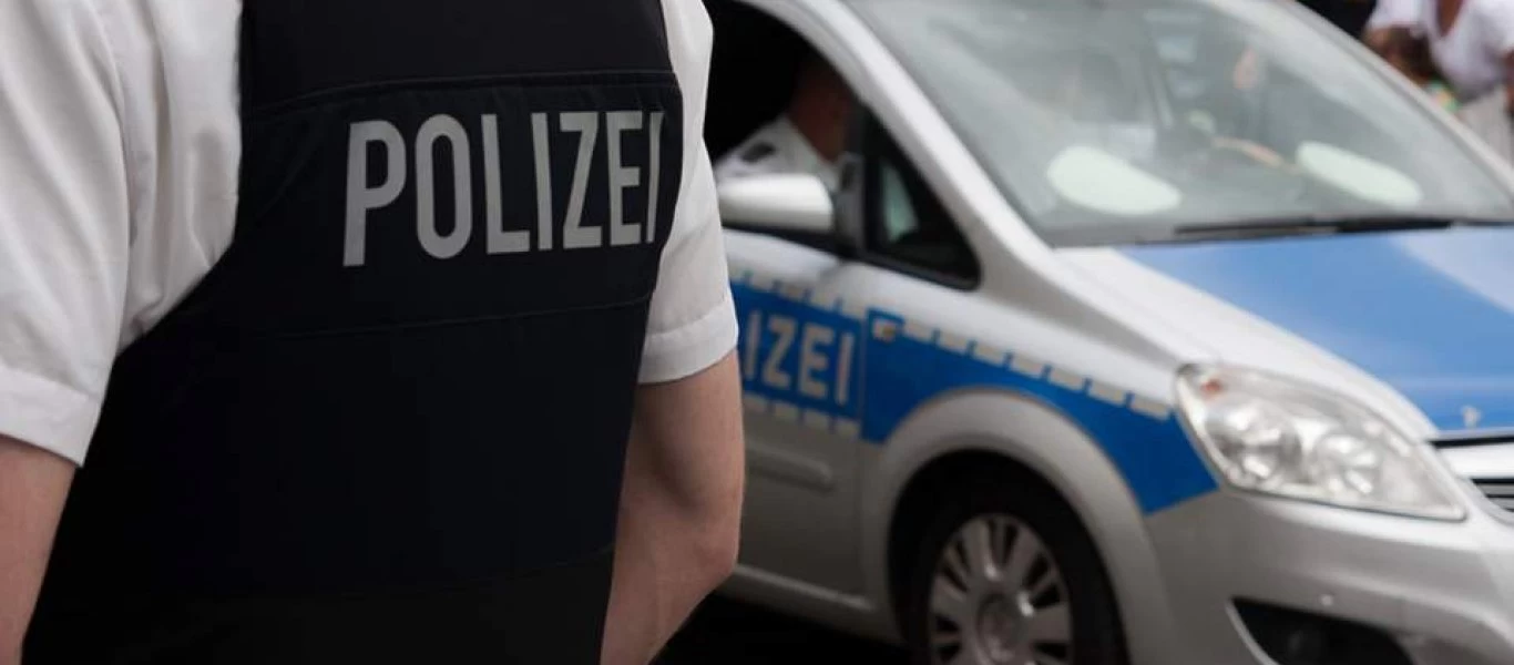 Αμβούργο: Οπλισμένος με μαχαίρι φώναξε «Αλλάχ Ακμπάρ» και επιτέθηκε σε οδηγούς και αστυνομία